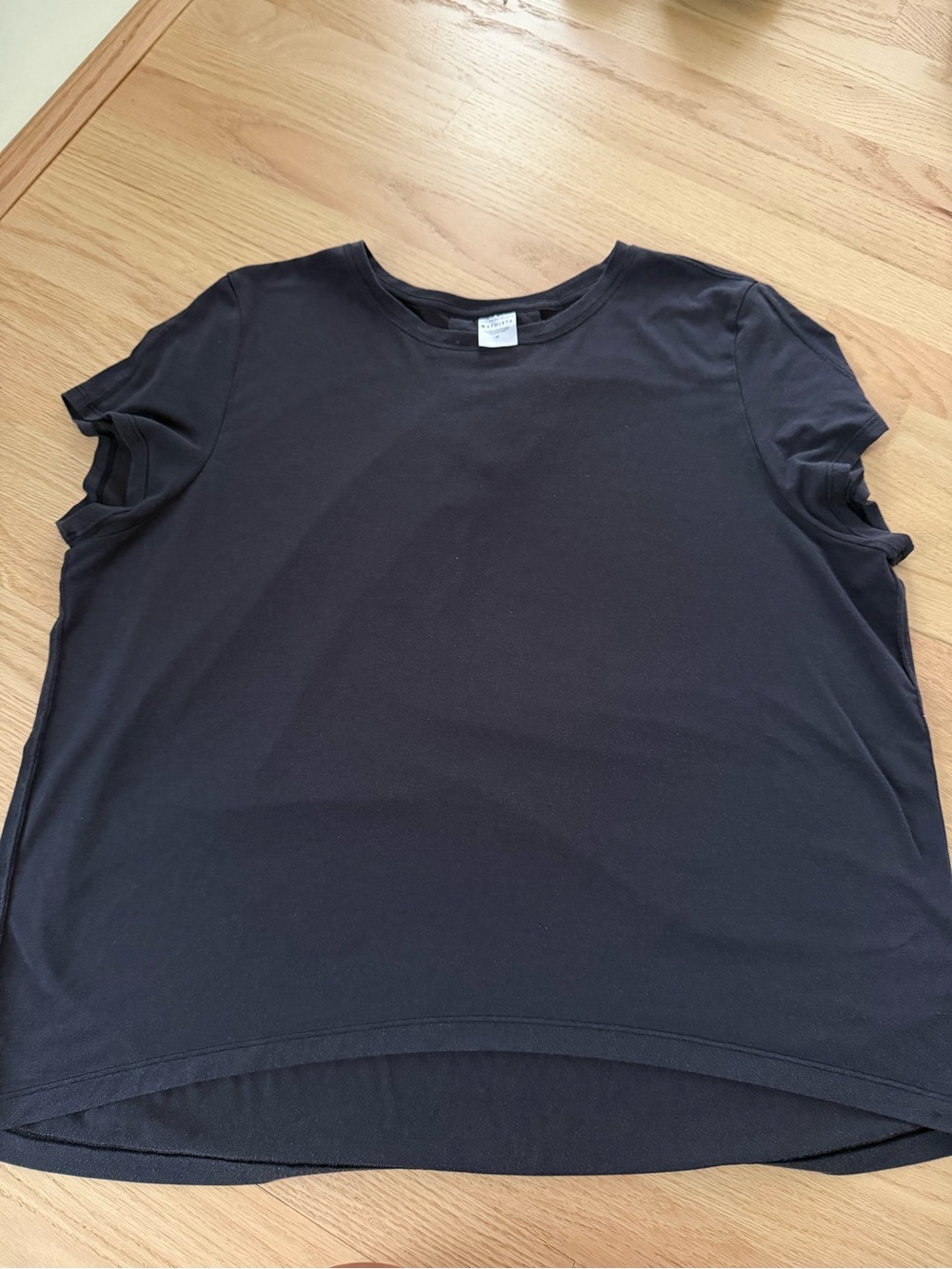 Athleta women’s workout top